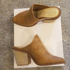 Chinese Laundry Kingston Mules